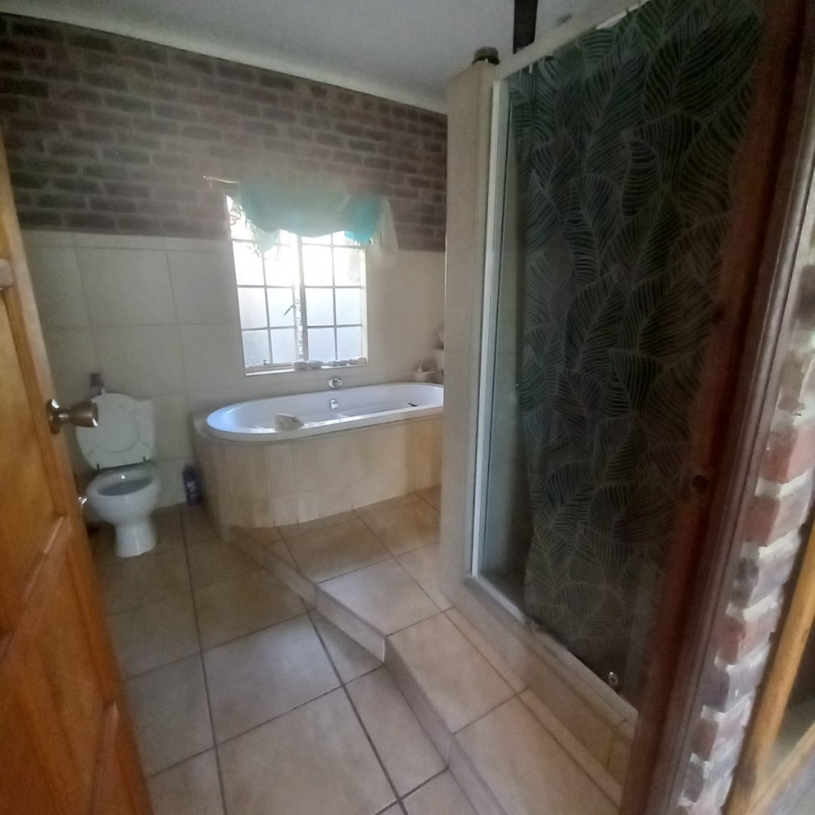 3 Bedroom Property for Sale in Bloemhof North West